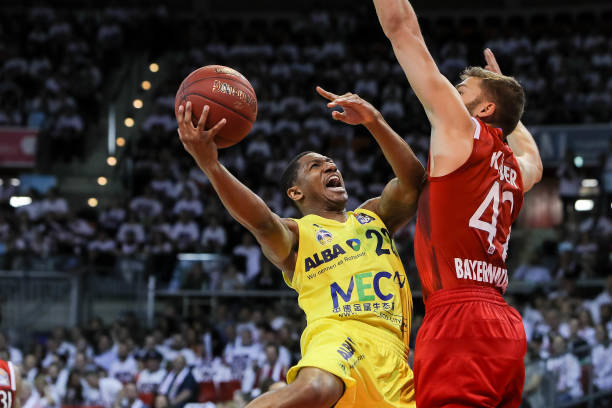 路闯进决赛 路闯进决赛